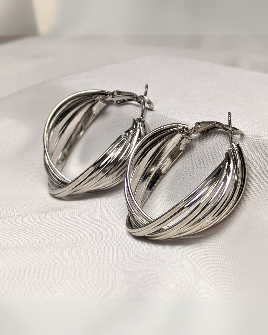 Multi-Layer Twisted Hoops