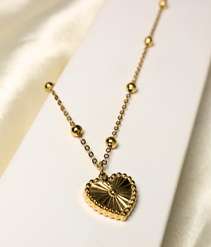 Dazzling Double sided Heart Necklace