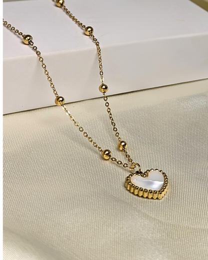 Dazzling Double sided Heart Necklace